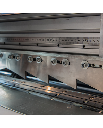 Автоматичний верстат BOXmaker PRO 2400S для виробництва коробок із гофрокартону